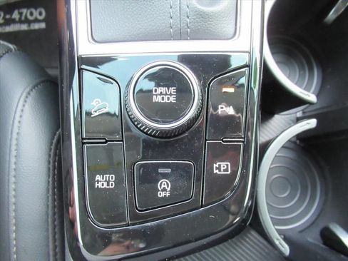 Used 2025 Kia Sportage SX FWD image 26