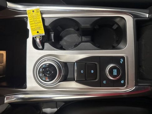 Used 2023 Ford Explorer XLT w/ Equipment Group 202A image 36