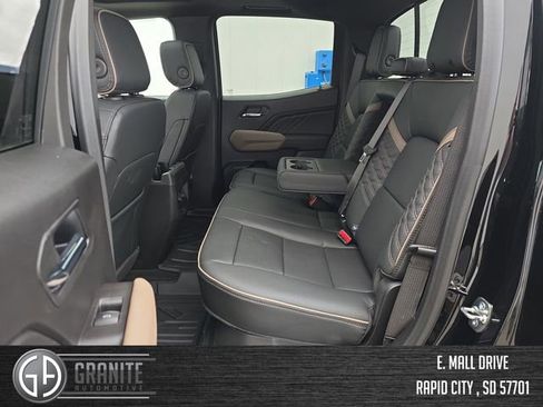 New 2026 GMC Canyon Denali w/ LPO, Denali Black Edition image 25