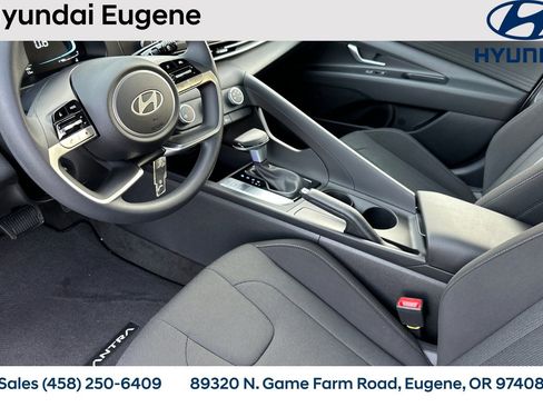 New 2026 Hyundai Elantra SE w/ Cargo Package FWD image 11