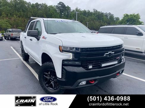 Used 2021 Chevrolet Silverado 1500 LT Trail Boss w/ Convenience Package II AWD/4WD image 1