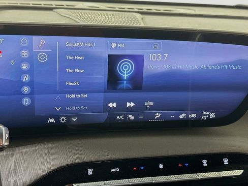 Certified 2025 Buick Enclave Preferred AWD/4WD image 13
