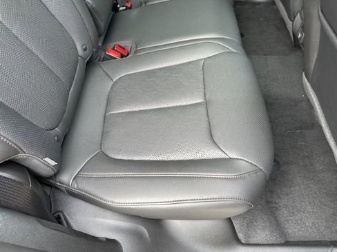 New 2026 Jeep Cherokee Overland image 17