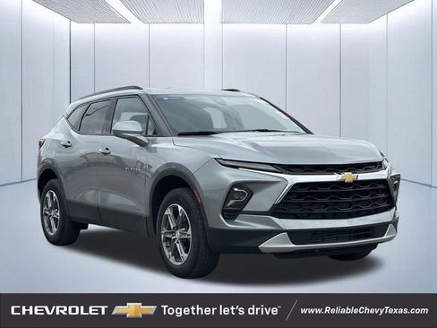Used 2024 Chevrolet Blazer LT w/ Convenience Package FWD image 1