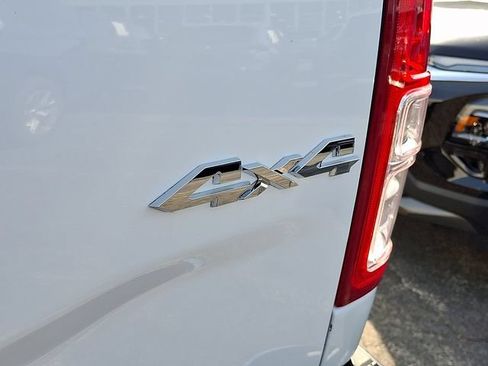 Used 2024 RAM 2500 Big Horn AWD/4WD image 31