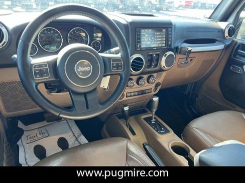 Used 2016 Jeep Wrangler Unlimited Sahara w/ Dual Top Group AWD/4WD image 22