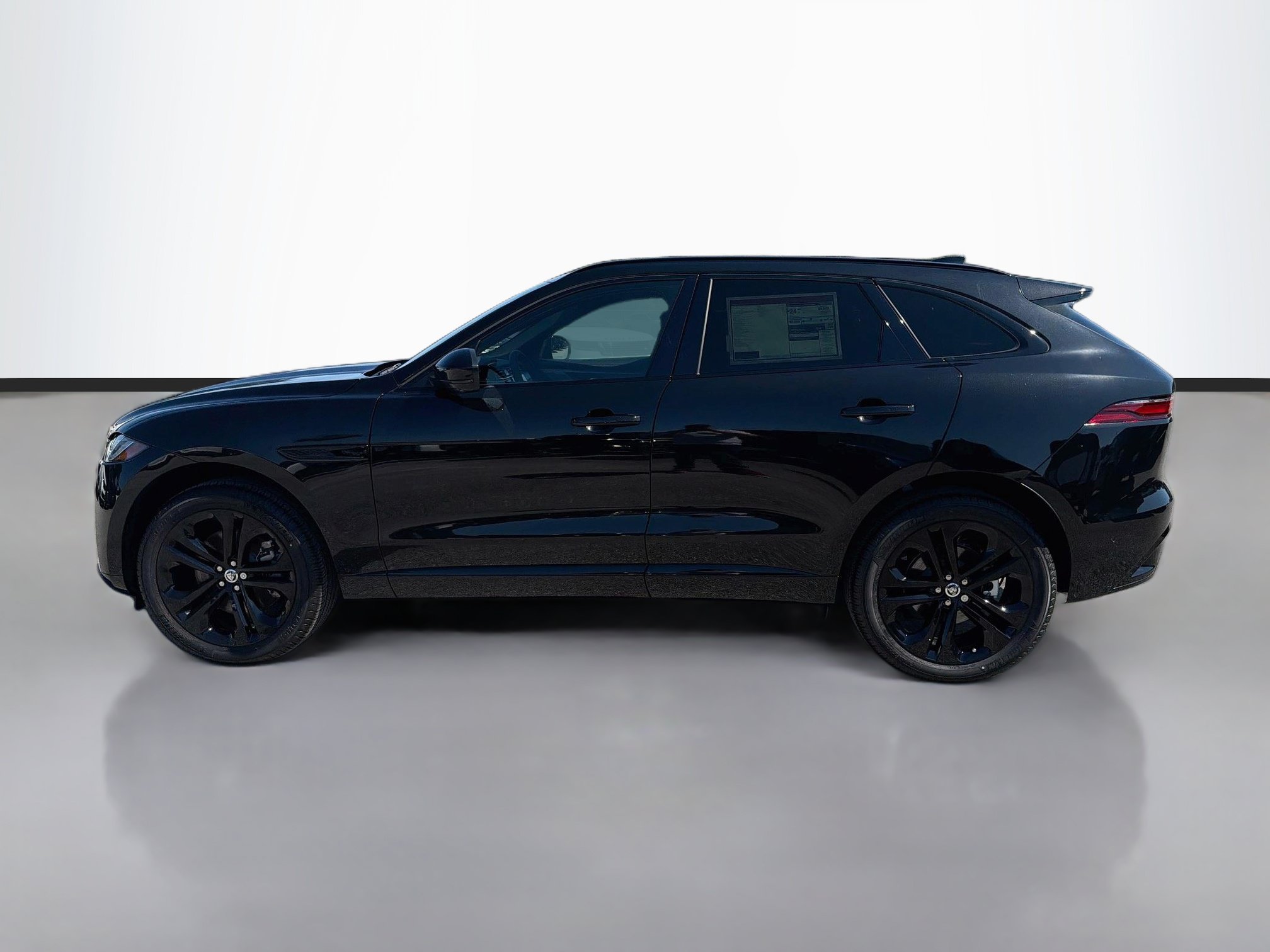New 2026 Jaguar F-PACE R-Dynamic S AWD/4WD image 2