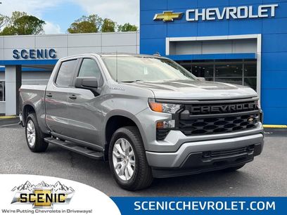 Used 2025 Chevrolet Silverado 1500 Custom