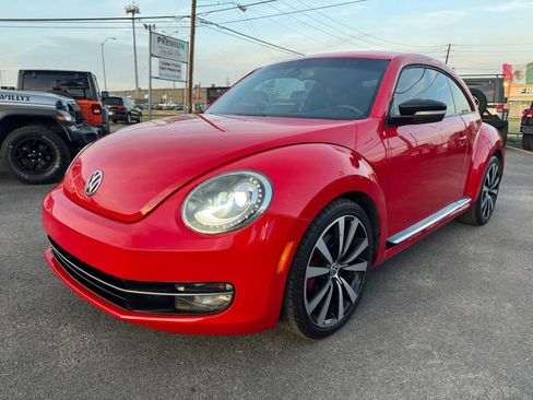Used 2012 Volkswagen Beetle 2.0T image 1