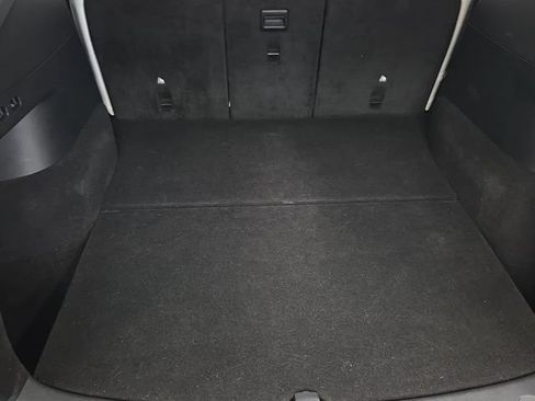 Used 2023 Tesla Model Y Long Range AWD/4WD image 10