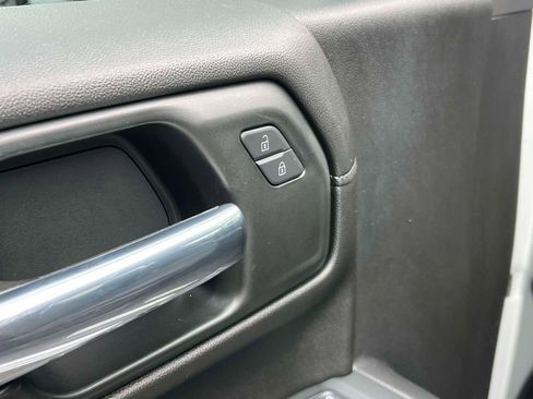 Used 2021 Chevrolet Silverado 1500 RST image 25