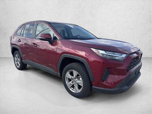 Used 2025 Toyota RAV4 XLE FWD image 3