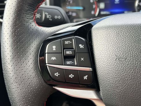 Used 2023 Ford Explorer ST-Line w/ Class IV Trailer Tow Package image 23