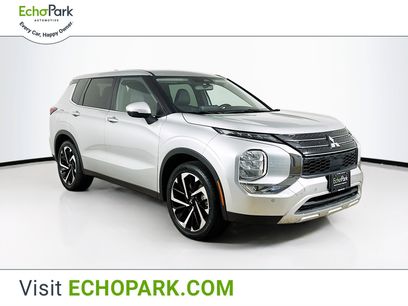 Used 2024 Mitsubishi Outlander SE