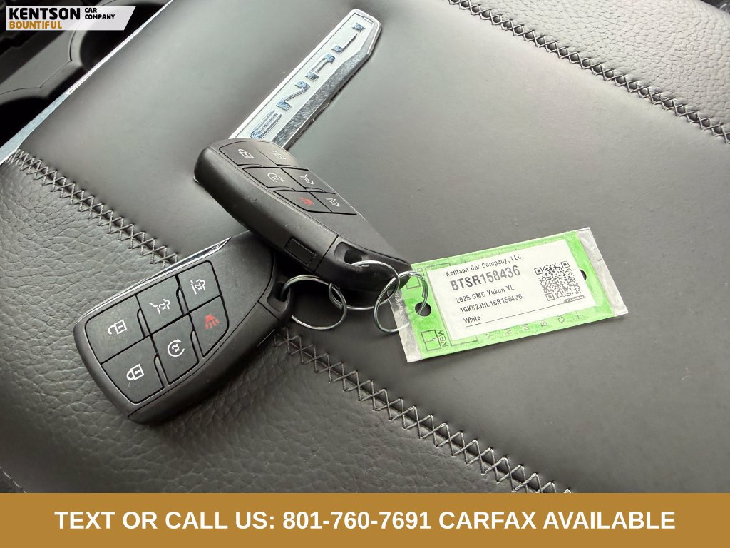Used 2025 GMC Yukon XL Denali w/ Sun & Power Step Package AWD/4WD image 42