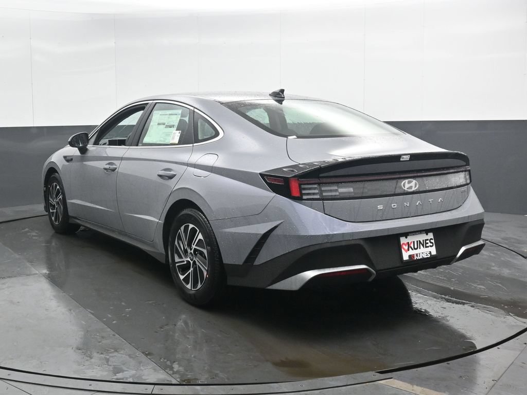 New 2026 Hyundai Sonata Blue FWD image 10