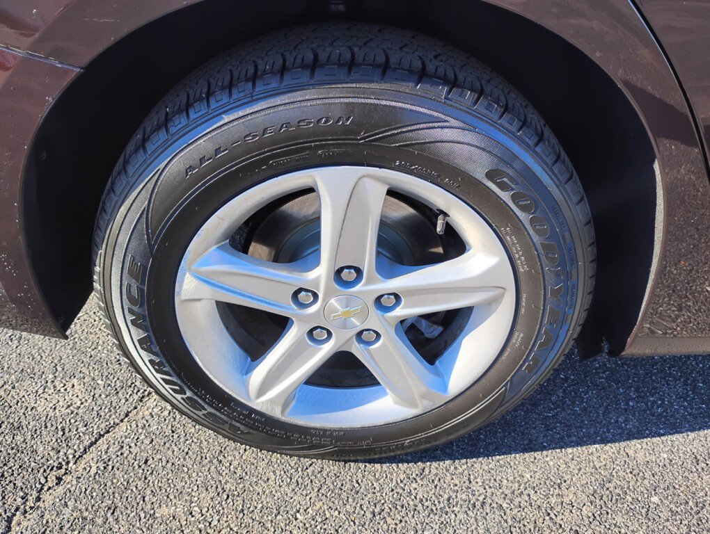 Used 2020 Chevrolet Malibu LS FWD image 26