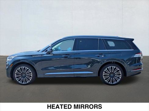New 2023 Lincoln Aviator Black Label w/ Dynamic Handling Package AWD/4WD image 3