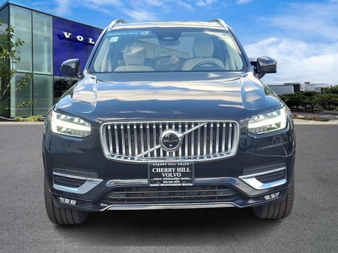Certified 2023 Volvo XC90 B5 Plus w/ Protection Package Premier image 2