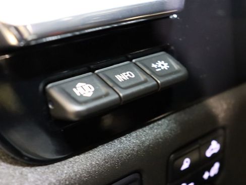 Used 2024 Chevrolet Silverado 2500 High Country w/ High Country Premium Package image 54