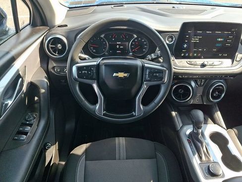 Certified 2024 Chevrolet Blazer LT w/ Convenience Package AWD/4WD image 11