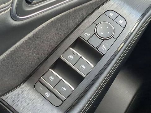 Certified 2023 Nissan Rogue Platinum w/ Platinum Premium Package FWD image 25