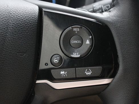 Used 2023 Honda Odyssey Elite image 32