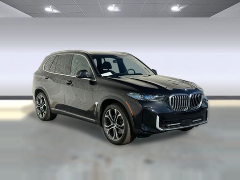 Certified 2025 BMW X5 xDrive40i image 6