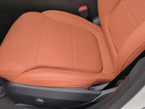 New 2026 Mercedes-Benz C 300 Sedan image 4