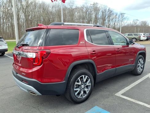 Used 2023 GMC Acadia SLT w/ Preferred Package AWD/4WD image 4