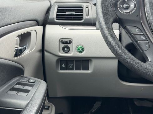 Used 2017 Honda Ridgeline RTS image 21