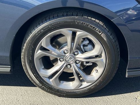 Certified 2024 Honda Accord EX image 27