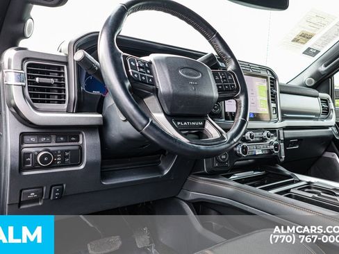 Used 2024 Ford F250 Platinum image 27