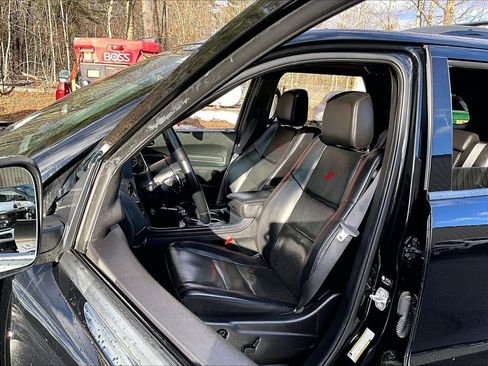 Used 2024 Dodge Durango GT image 10