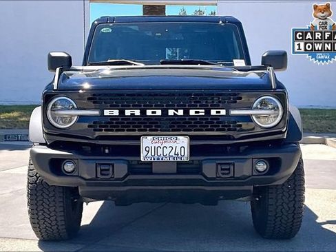 Used 2025 Ford Bronco Badlands w/ Sasquatch Package AWD/4WD image 3