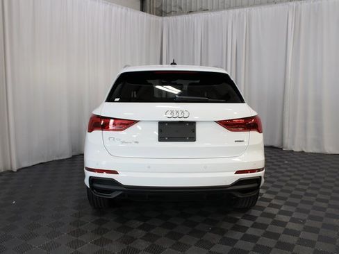 New 2025 Audi Q3 2.0T Premium image 24
