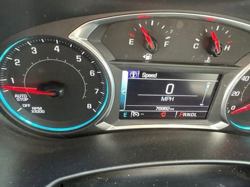 Used 2018 Chevrolet Equinox LT w/ Sun & Infotainment Package AWD/4WD image 7