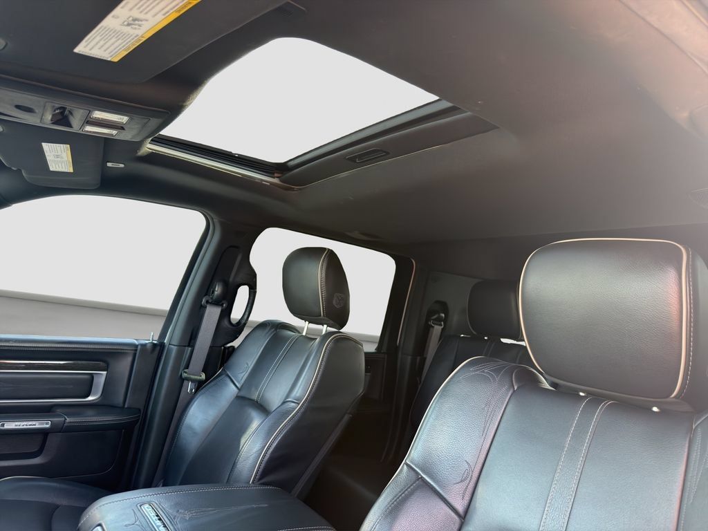 Used 2018 RAM 3500 Laramie Longhorn AWD/4WD image 24