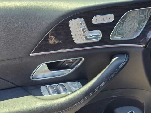 Used 2022 Mercedes-Benz GLS 450 4MATIC image 26