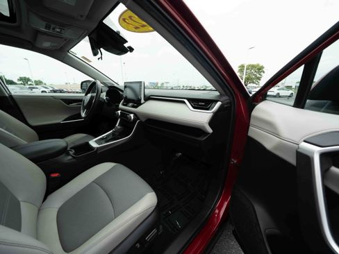 Used 2022 Toyota RAV4 Limited w/ Limited Grade Weather Package AWD/4WD image 26