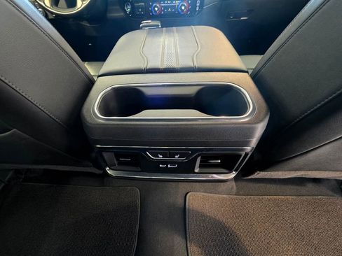 Used 2023 Chevrolet Silverado 1500 High Country w/ Technology Package AWD/4WD image 78