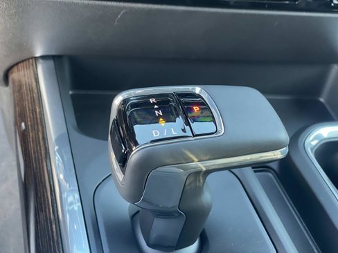 New 2026 GMC Sierra 1500 Elevation w/ Preferred Package image 18