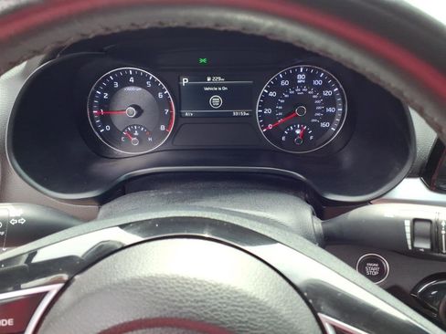 Used 2024 Kia Forte GT-Line w/ GT-Line Premium Package image 13