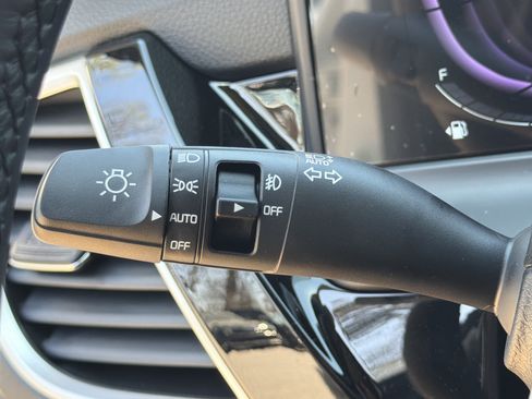 New 2026 Kia Seltos S FWD image 16