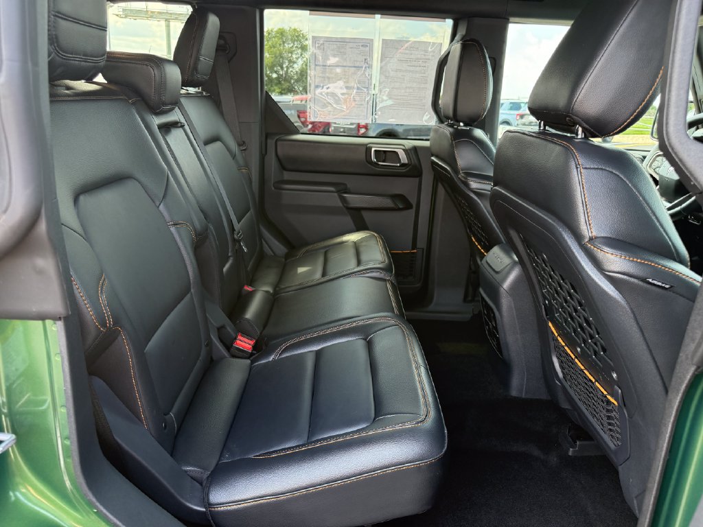 Certified 2024 Ford Bronco Badlands AWD/4WD image 19