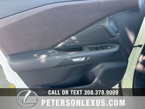 New 2026 Lexus TX 350 AWD image 25