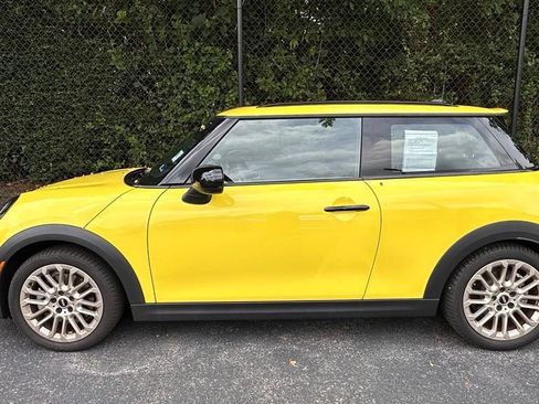 Used 2025 MINI Cooper S FWD image 8