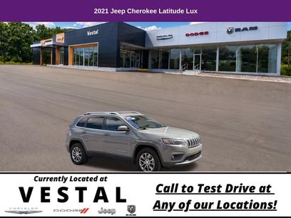 Used 2021 Jeep Cherokee Latitude Lux w/ Comfort/Convenience Group