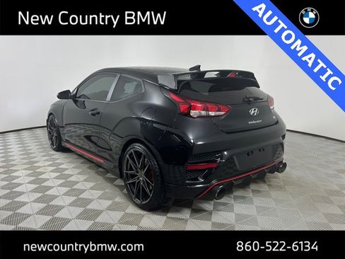 Used 2022 Hyundai Veloster N image 5
