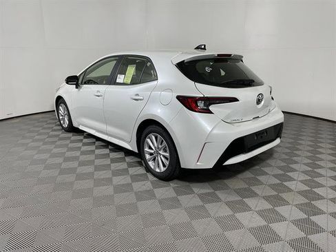 New 2026 Toyota Corolla SE FWD image 5